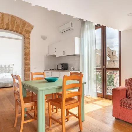 Casa Silvia By Domusicily Appartamento